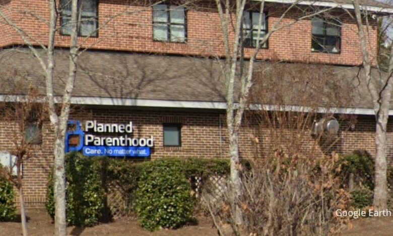 Planned Parenthood Chapel Hill 1.jpg