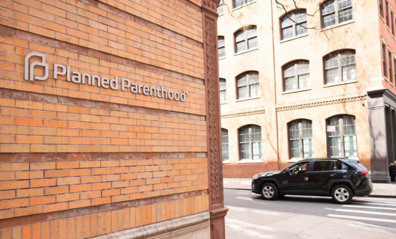 Gettyimages 1312832686 Planned Parenthood.jpg