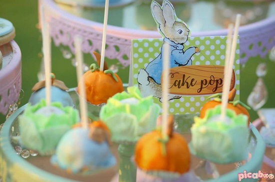 Peter Rabbit Party Cakepops.jpg