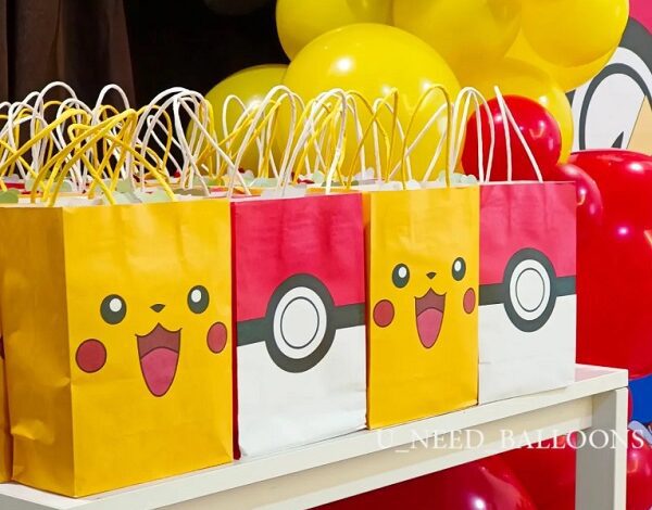 Pikachu And Poke Ball Favor Bags.jpg