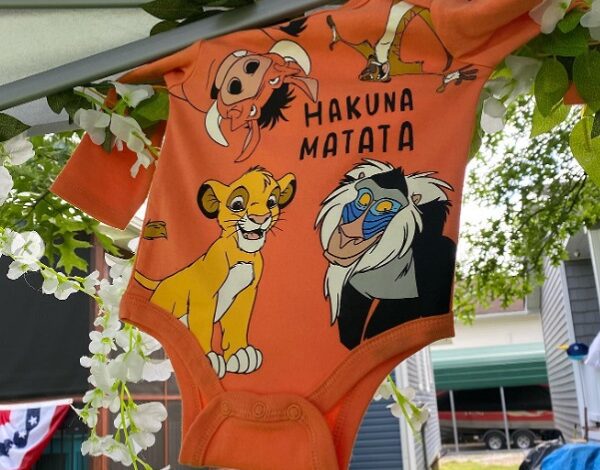 Hakuna Matata Lion King Onesie Decoration.jpg